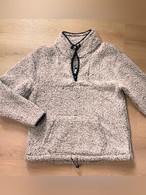 VS PINK Sherpa Half-Zip size medium NWOT